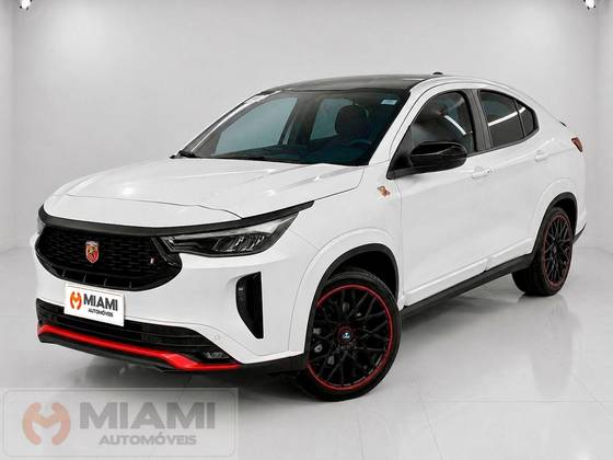 FIAT FASTBACK 1.3 TURBO 270 FLEX ABARTH AT6 FIAT FASTBACK 1.3 TURBO 270 FLEX ABARTH AT6